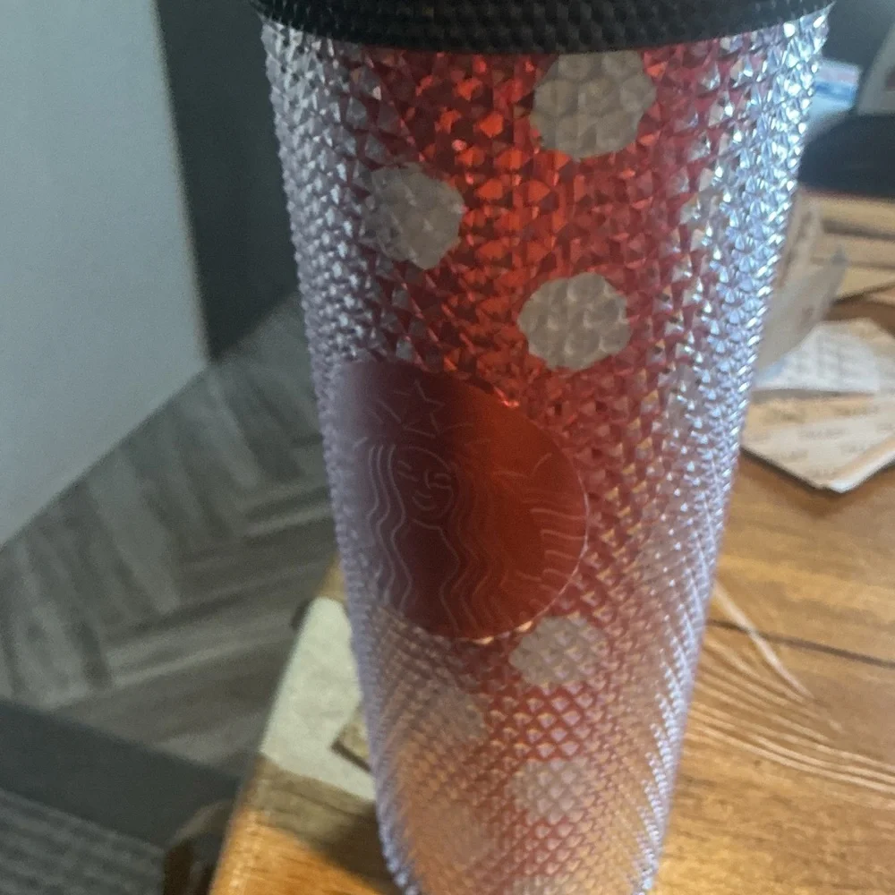 NEW VINTAGE (2025) STARBUCKS DISNEYLAND MINNIE MOUSE CLASSIC POLKA DOT TUMBLER - Picture 6 of 16